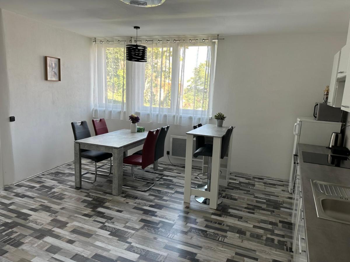 Apartmany Piller رودنيتسي ناد لابيم المظهر الخارجي الصورة